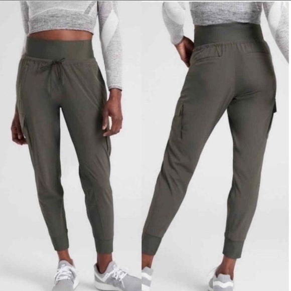ATHLETA Sutton Jogger Pants Women 14 Grey Cargo Pocket Stretch Athleisure Casual - Picture 1 of 14